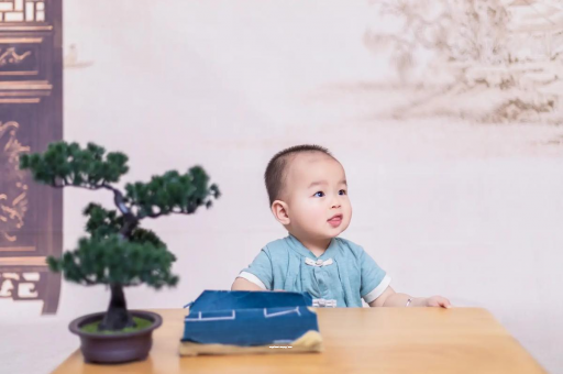 借卵生子机构宝宝拉绿便是什么原因
